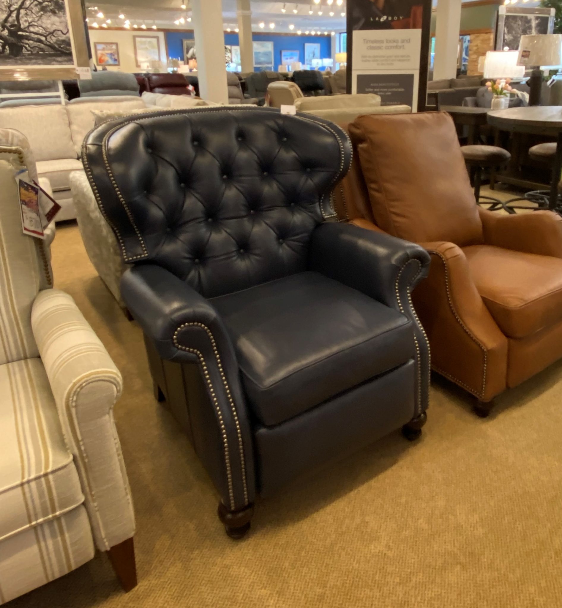 Recliners & Chairs in Havelock, NC Bowden & Carr Furniture